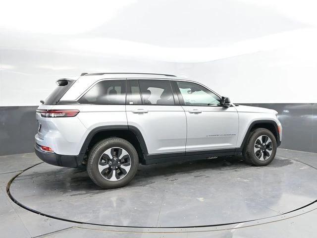 jeep grand cherokee 2024 1C4RJYB65RC720796 image jeep grand cherokee 2024 1C4RJYB65RC720796 image